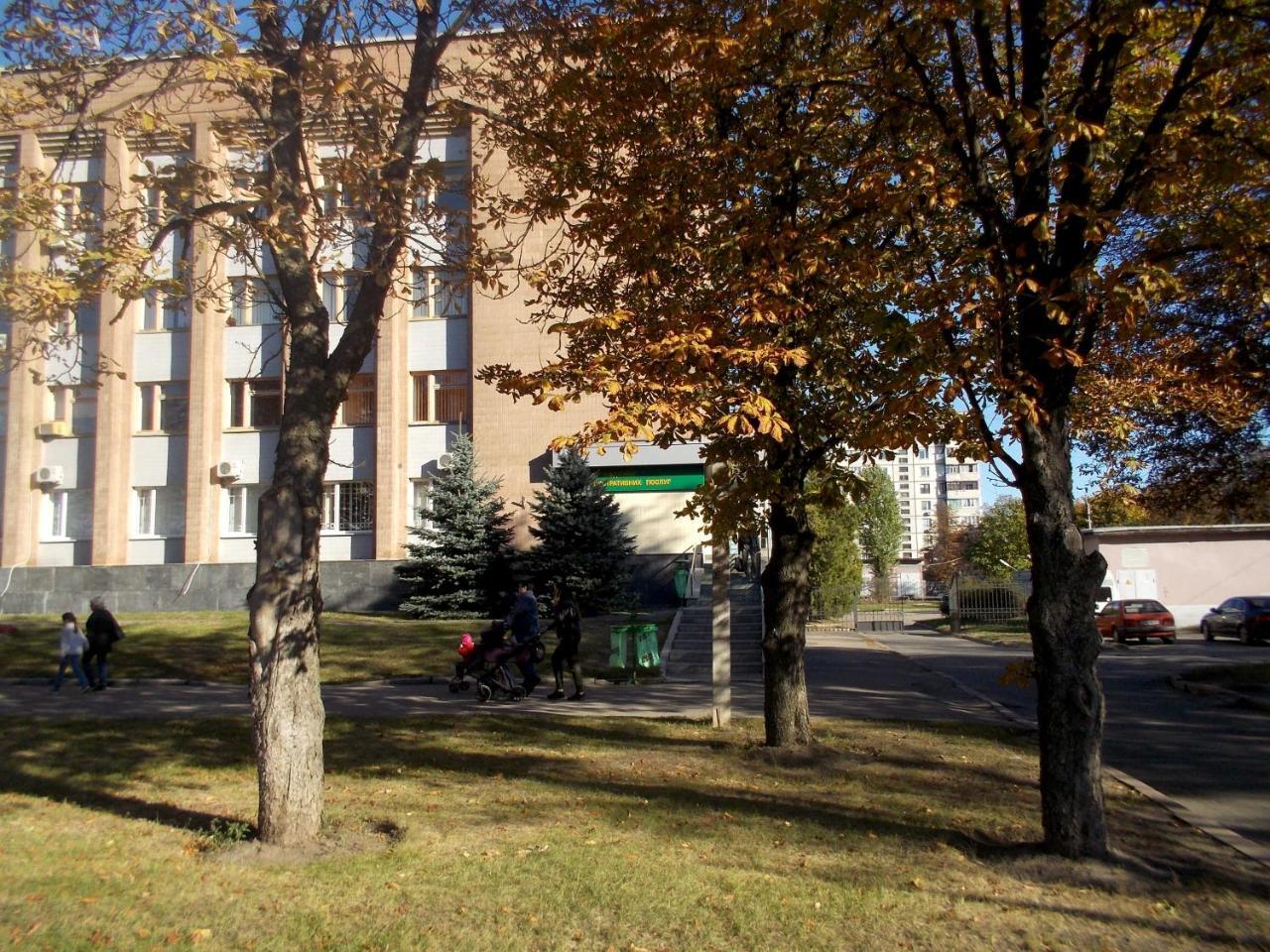 Apartment On Tankopiya Street Kharkiv Eksteriør billede